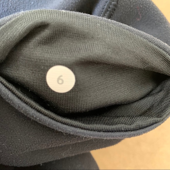 Lululemon crop pants - Picture 5 of 8